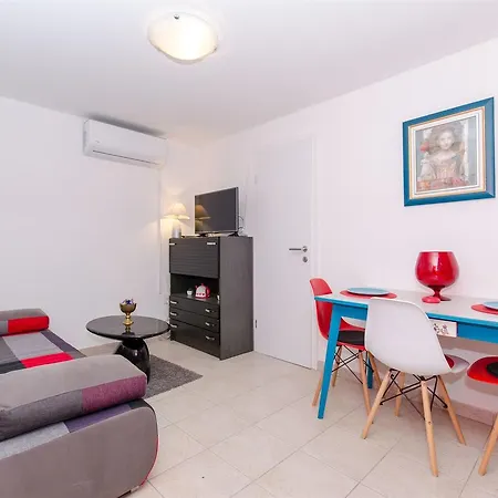 Holiday home House Ara